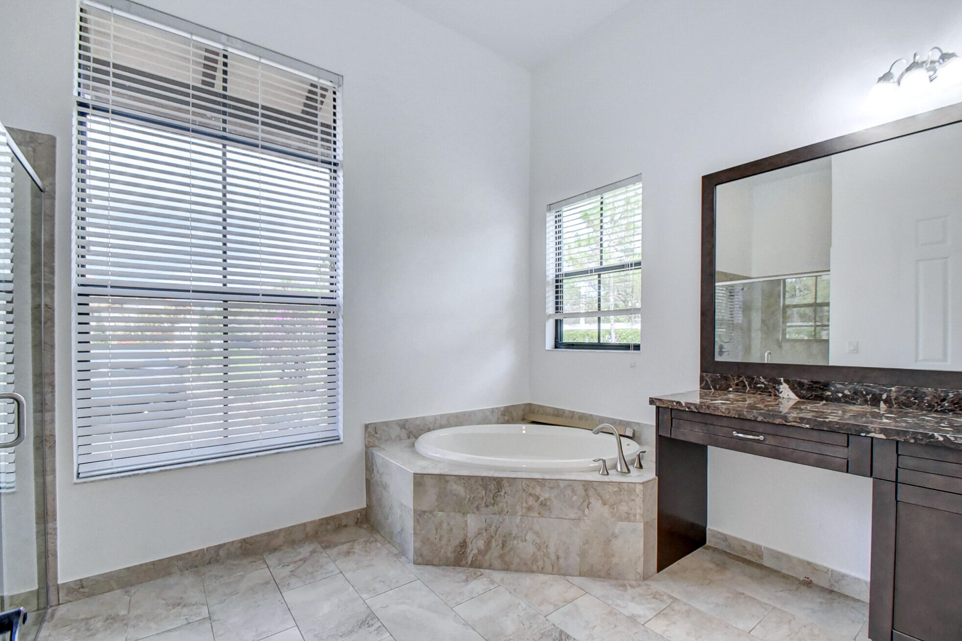 OSPREY OAKS - Residential Lease