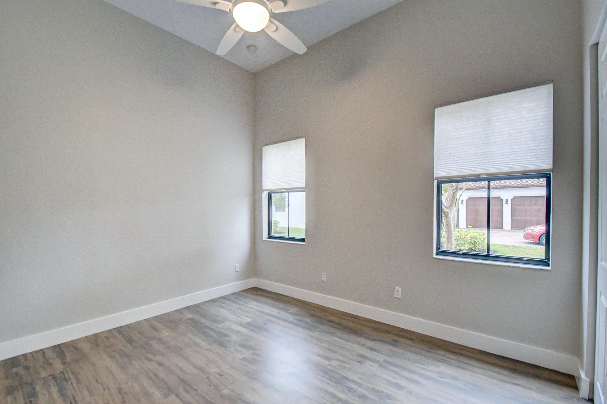 OSPREY OAKS - Residential Lease