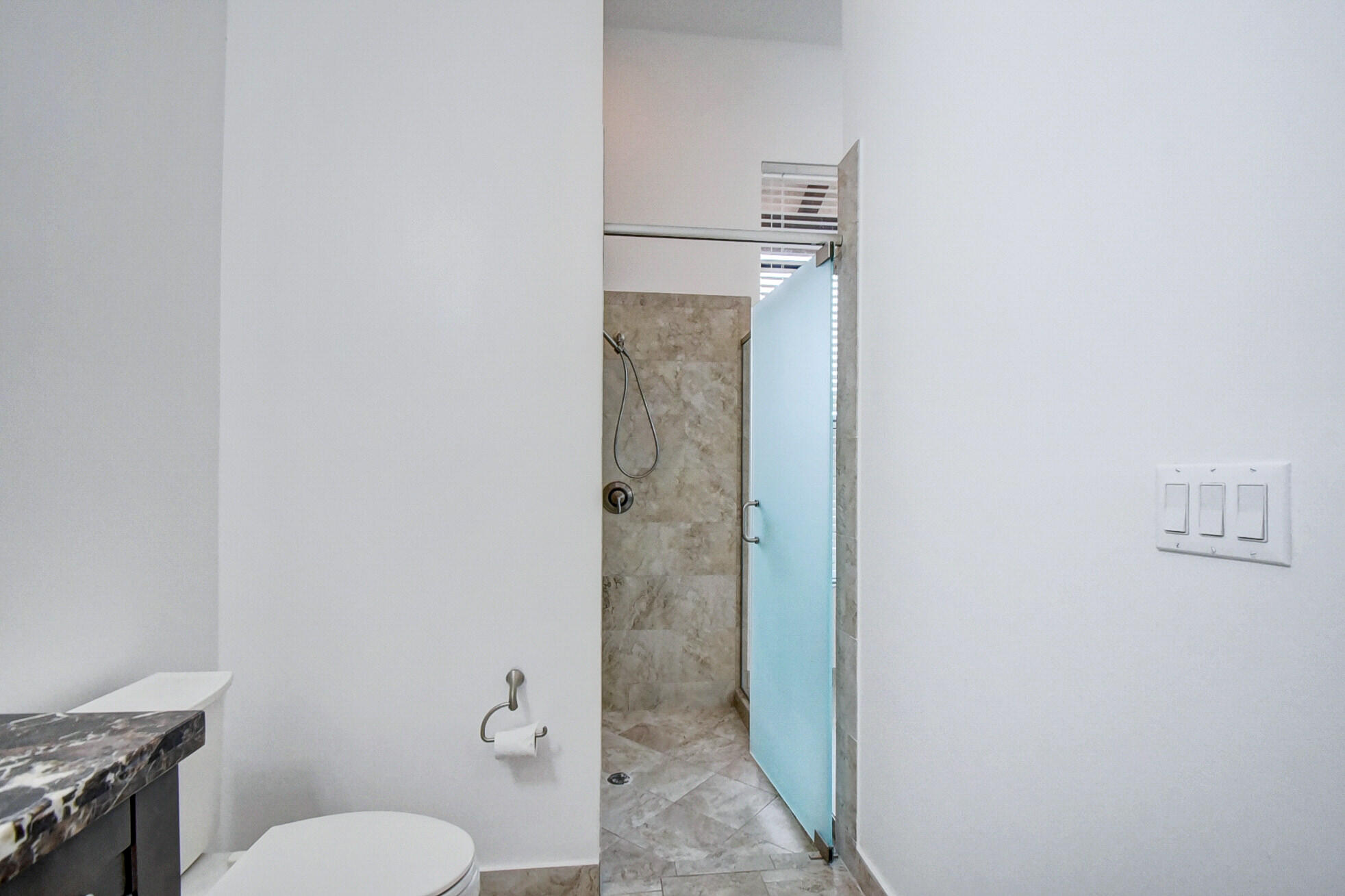 OSPREY OAKS - Residential Lease