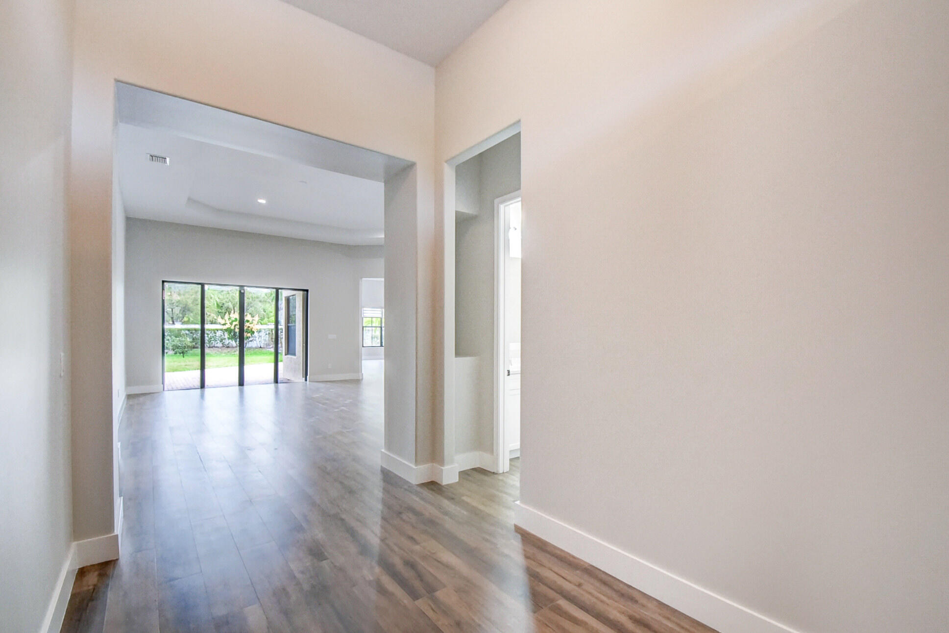 OSPREY OAKS - Residential Lease