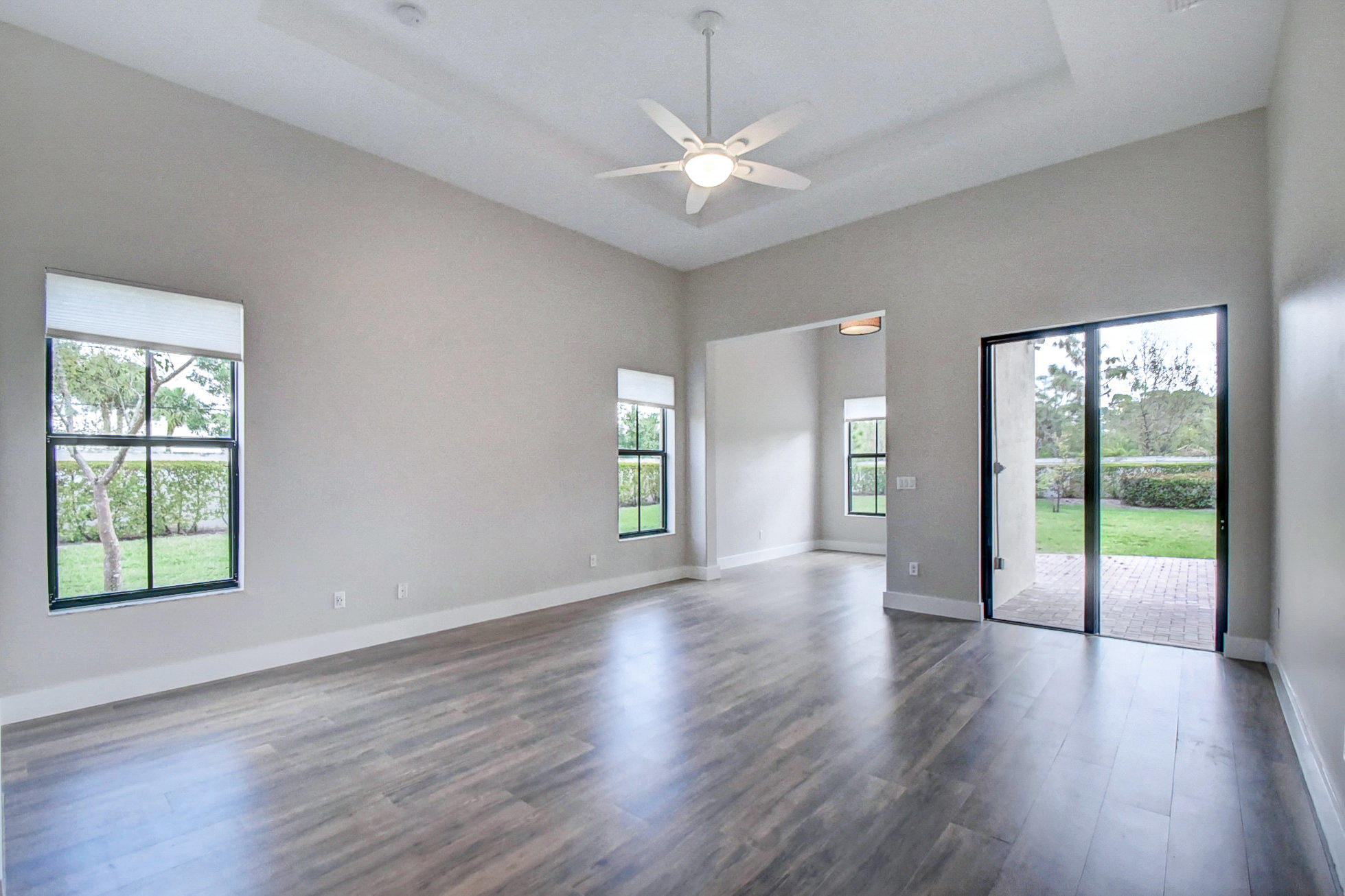 OSPREY OAKS - Residential Lease