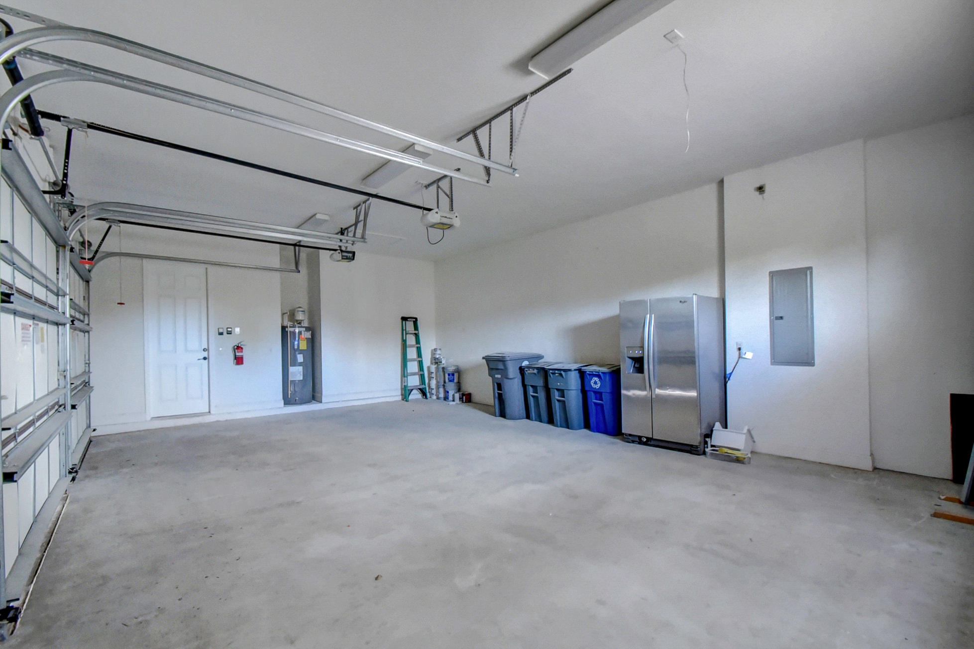 OSPREY OAKS - Residential Lease