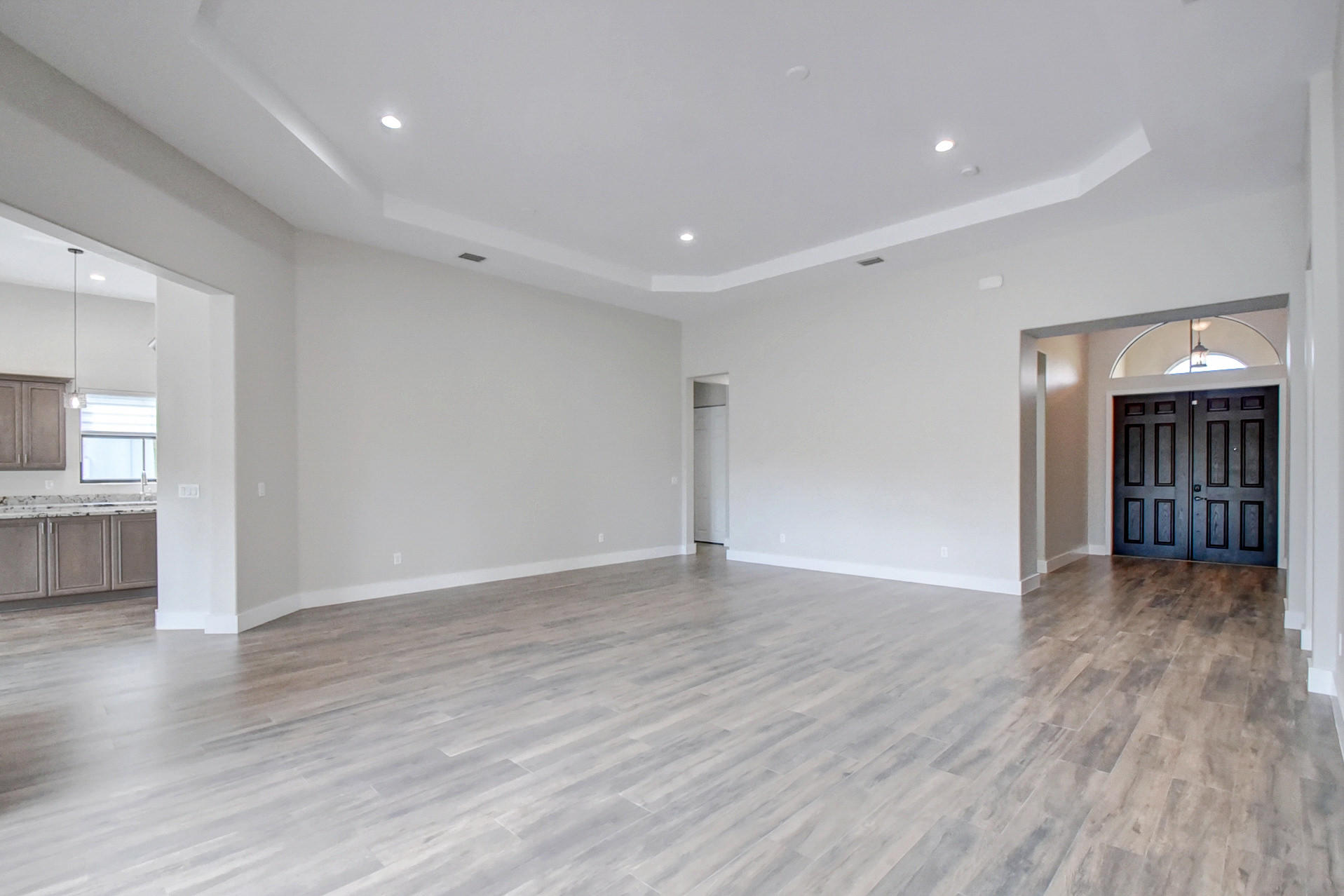 OSPREY OAKS - Residential Lease