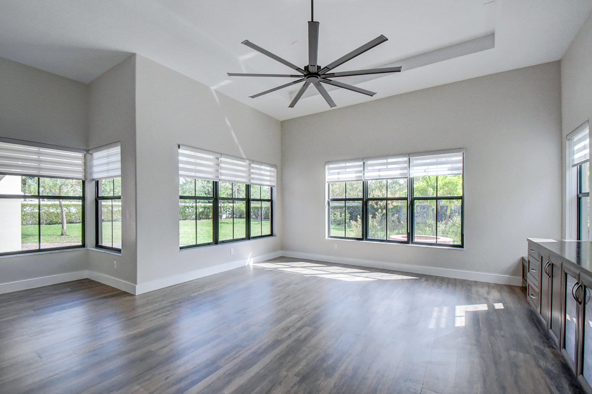 OSPREY OAKS - Residential Lease