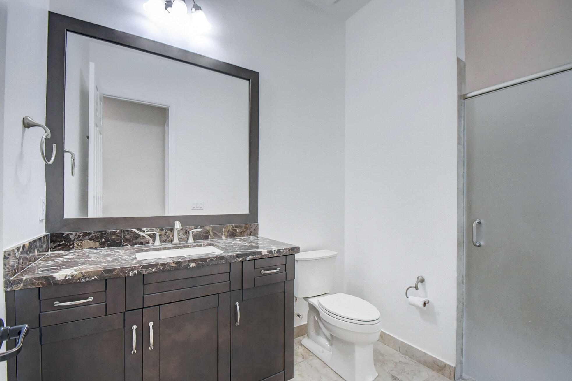 OSPREY OAKS - Residential Lease