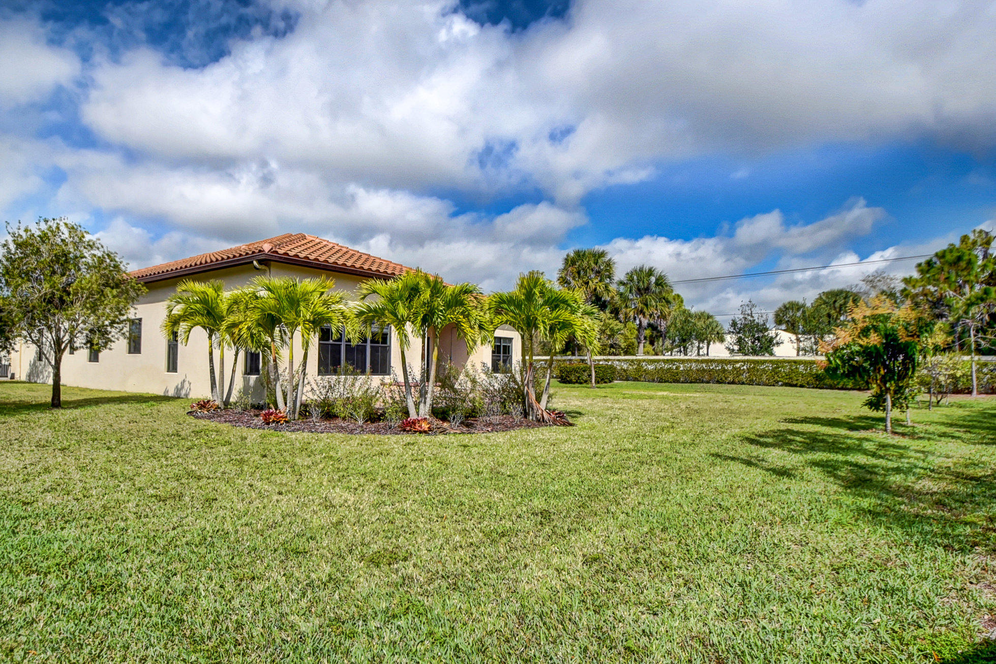 OSPREY OAKS - Residential Lease