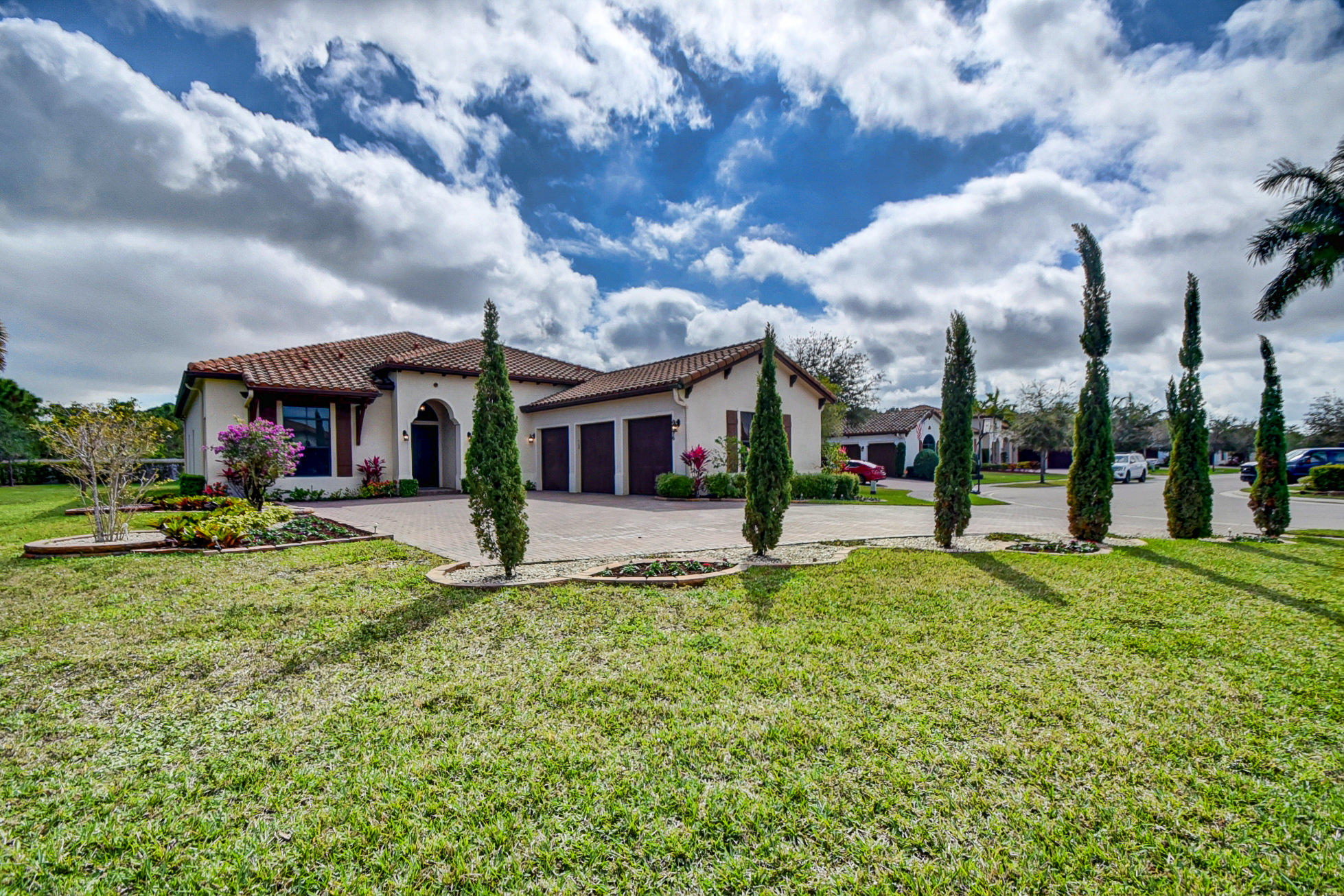 OSPREY OAKS - Residential Lease