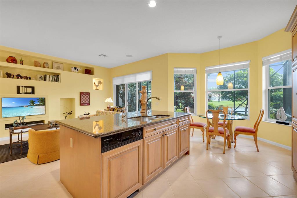 VALENCIA ISLES 1 - Residential