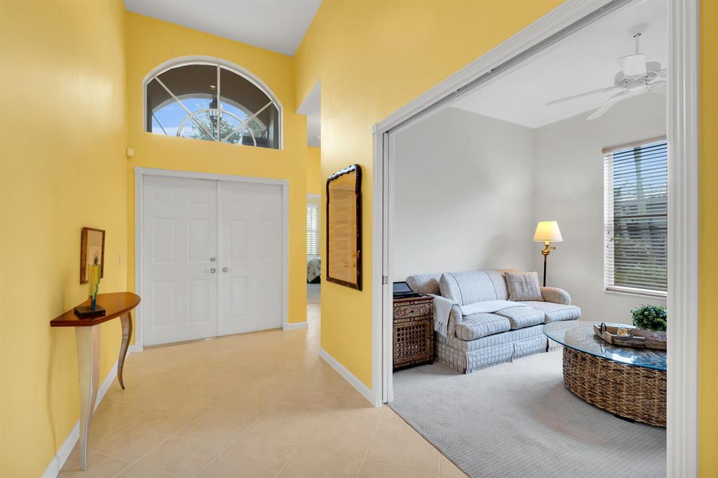 VALENCIA ISLES 1 - Residential