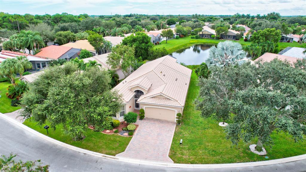 VALENCIA ISLES 1 - Residential