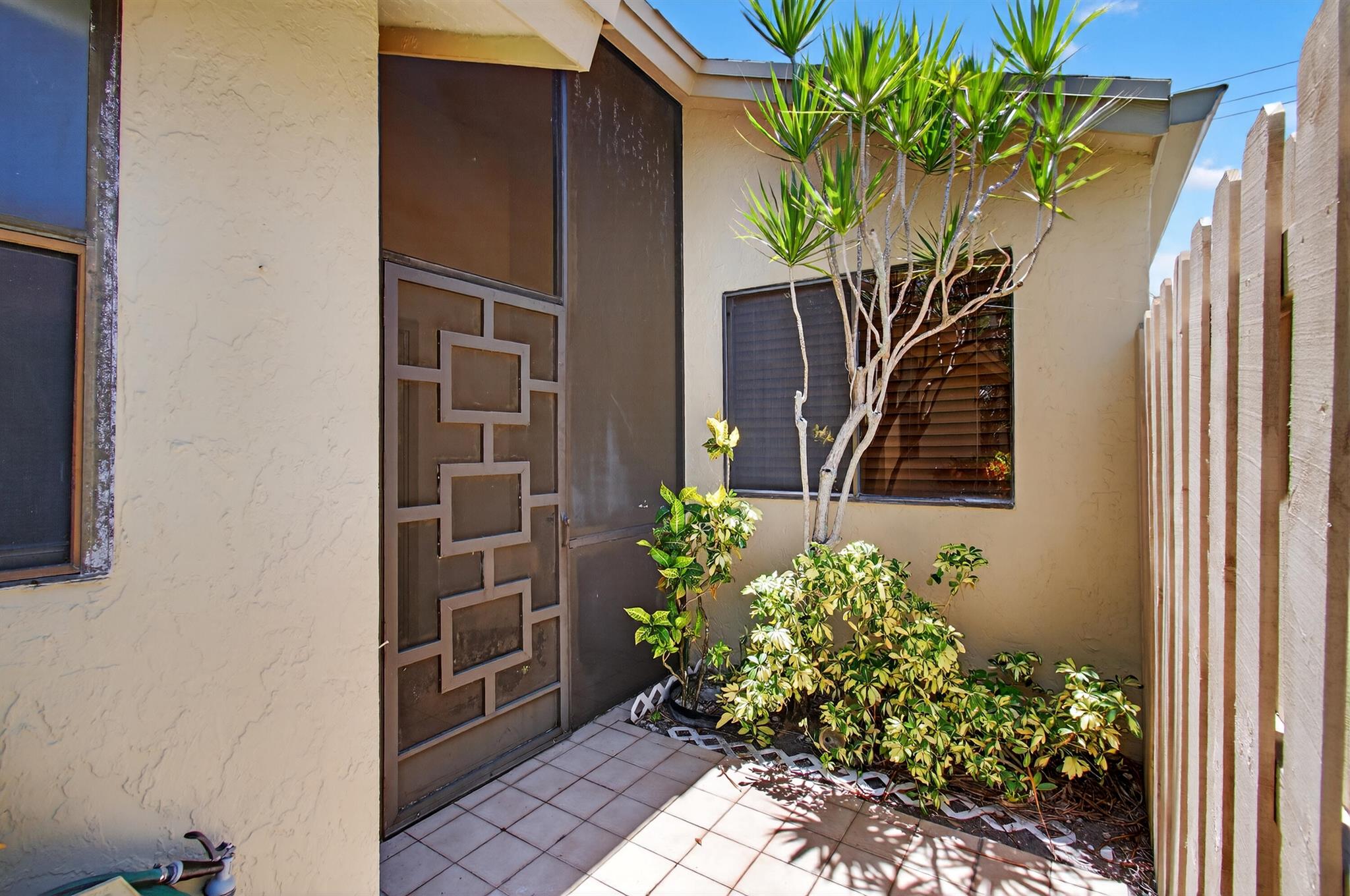 3250 NW 10th Street