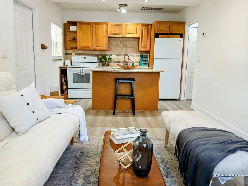 Photo of 1137 NE 9th Avenue #1137 S, Delray Beach, FL 33483 (MLS # R11116216)