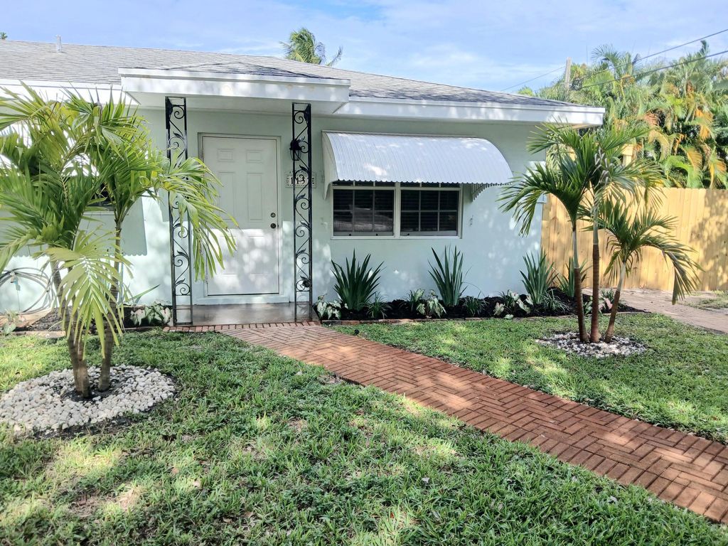 Photo of 1137 NE 9th Avenue #1137 S, Delray Beach, FL 33483 (MLS # R11116216)