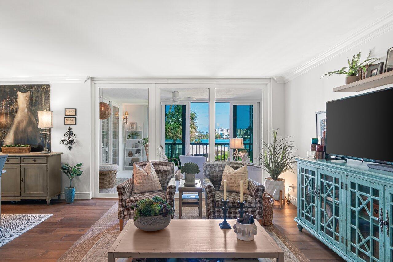 SANDPOINTE BAY CONDO - Residential