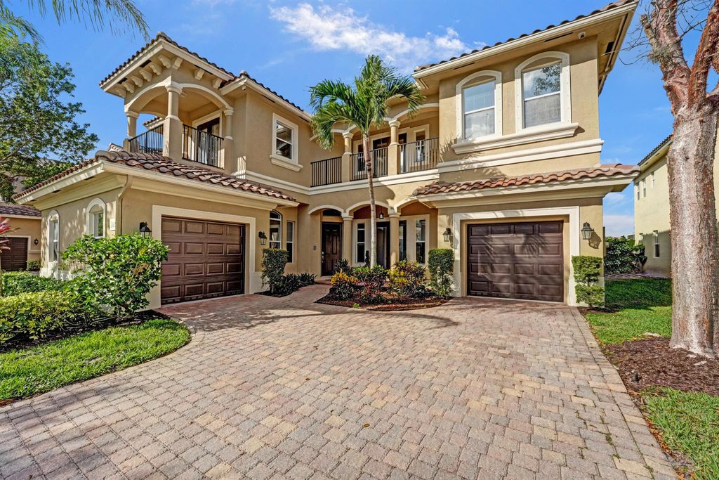 Photo of 665 Triana Street, West Palm Beach, FL 33413 (MLS # R10947761)
