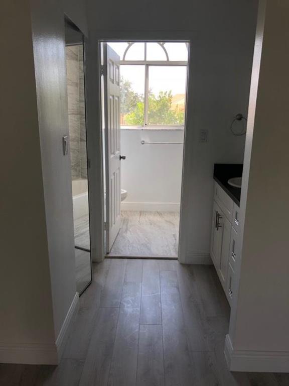 STERLING VILLAGES OF PALM BEACH LAKES CONDO - Residential Lease