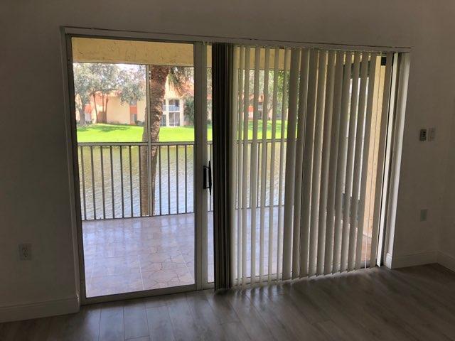 STERLING VILLAGES OF PALM BEACH LAKES CONDO - Residential Lease