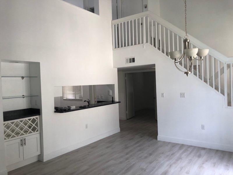 STERLING VILLAGES OF PALM BEACH LAKES CONDO - Residential Lease