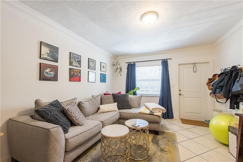 Photo of 530 S Federal Highway #3, Fort Lauderdale, FL 33301 (MLS # F10485748)