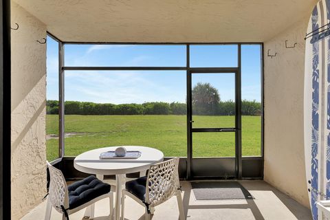 A home in Hutchinson Island