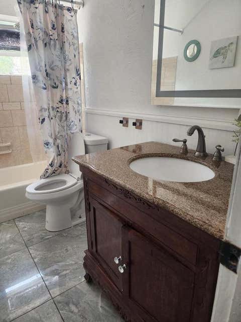 Tiny photo for 81 SW 16th Street, Fort Lauderdale, FL 33312 (MLS # B26044456)