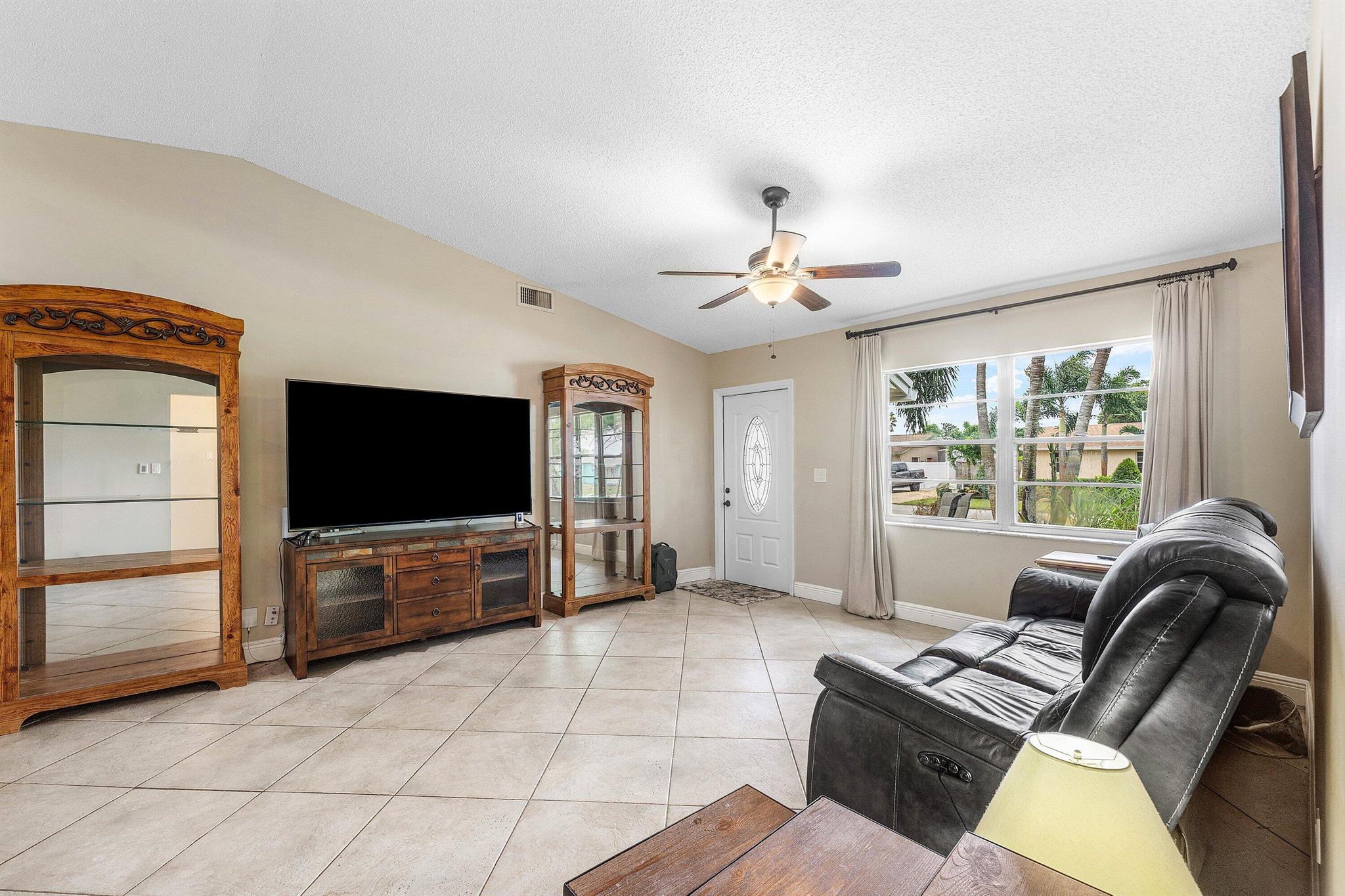 WEST BOYNTON PLAT 2A - Residential