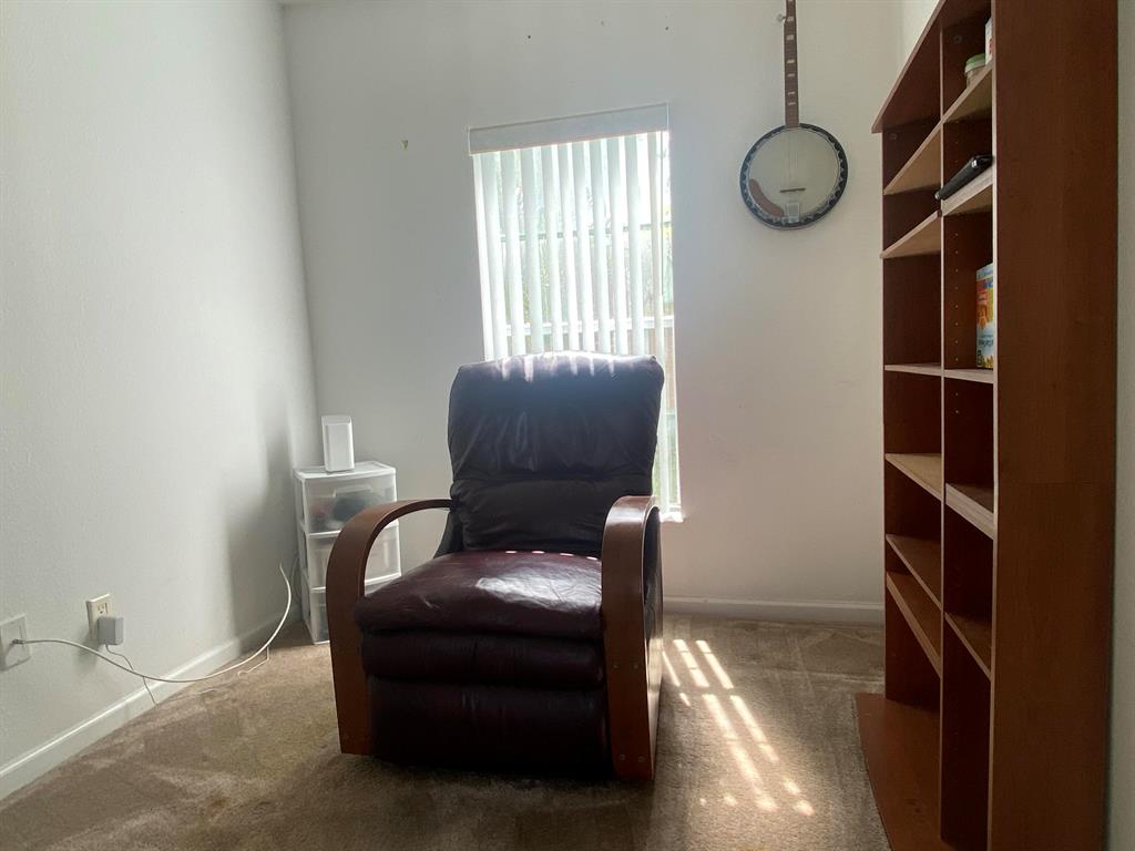 PINE GROVE VILLAGE UNREC ON AM-7 - Residential