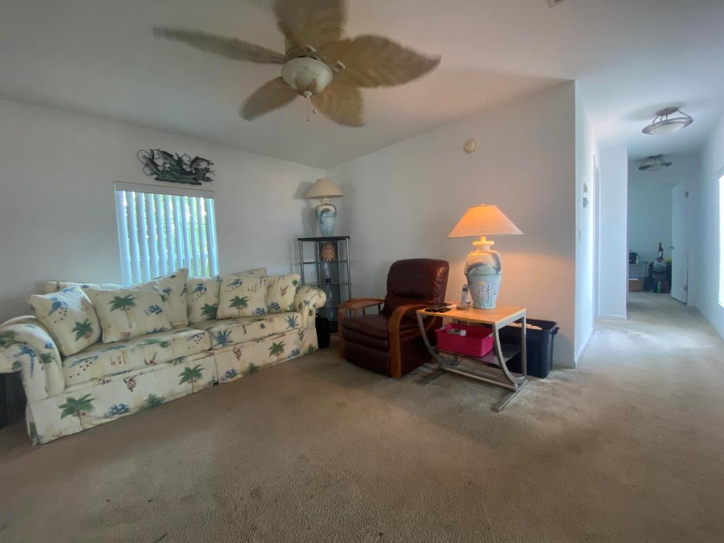 PINE GROVE VILLAGE UNREC ON AM-7 - Residential