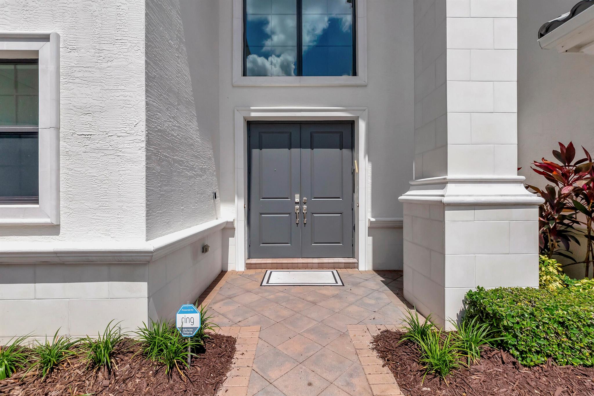 SEVEN BRIDGES - Residential