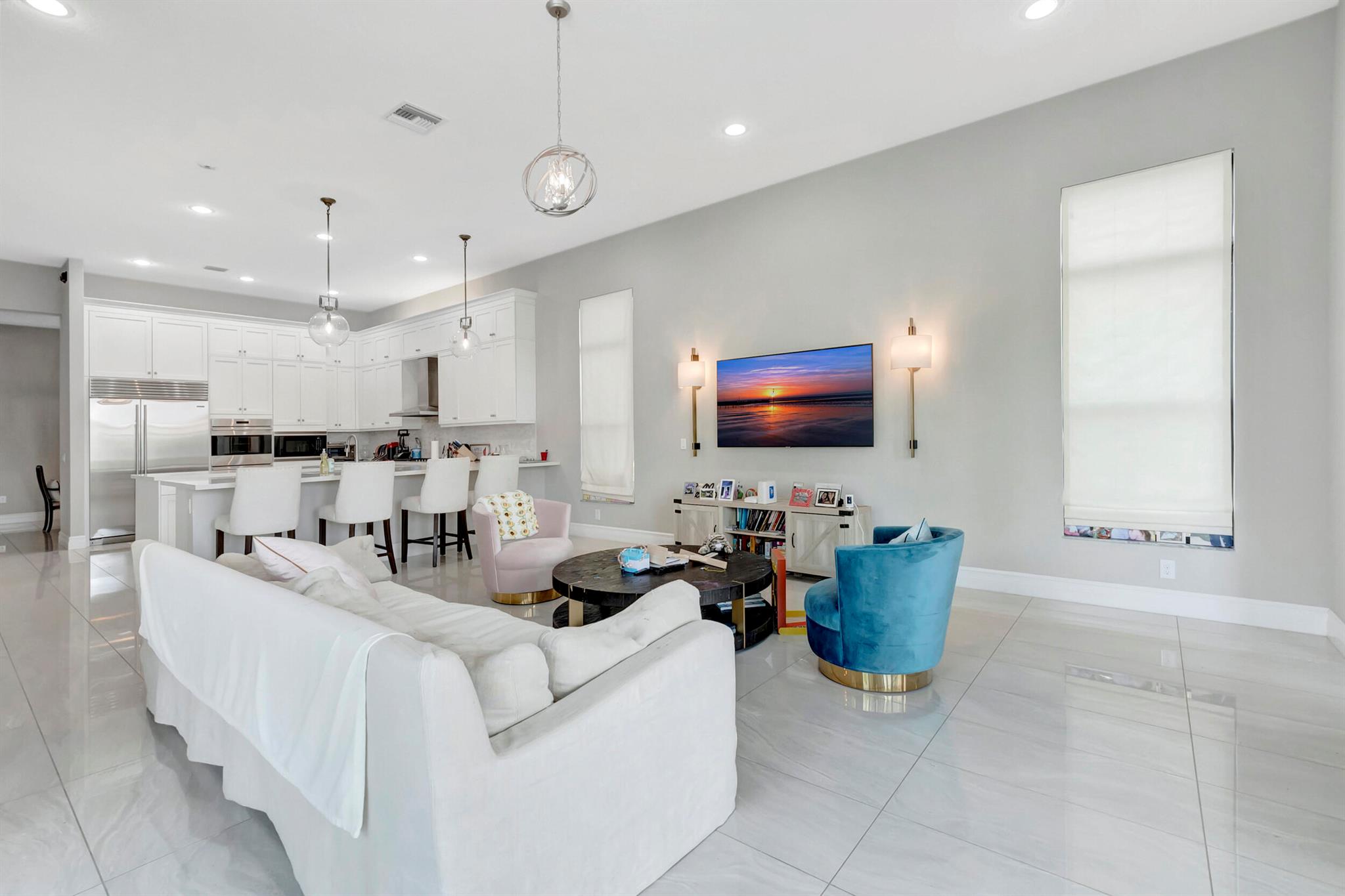 SEVEN BRIDGES - Residential