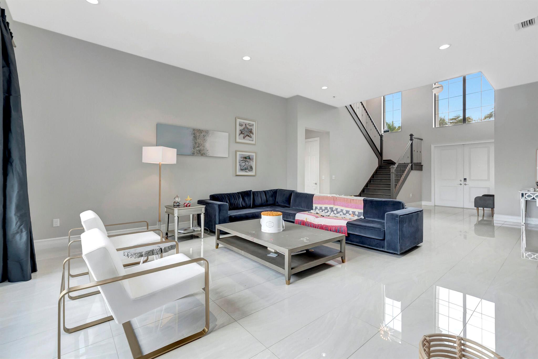 SEVEN BRIDGES - Residential