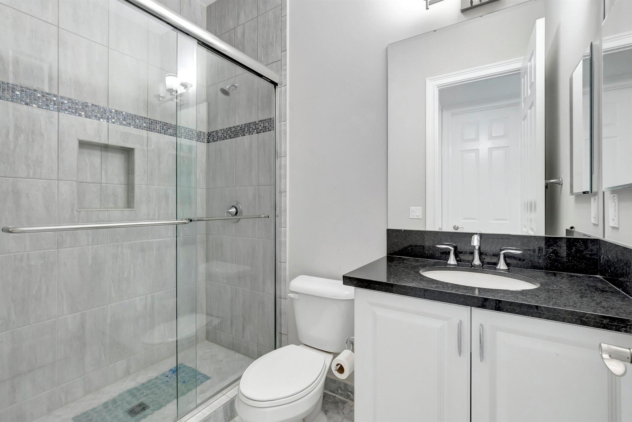 SEVEN BRIDGES - Residential