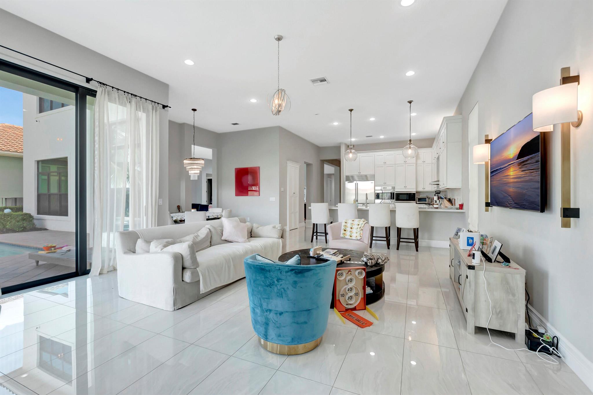 SEVEN BRIDGES - Residential