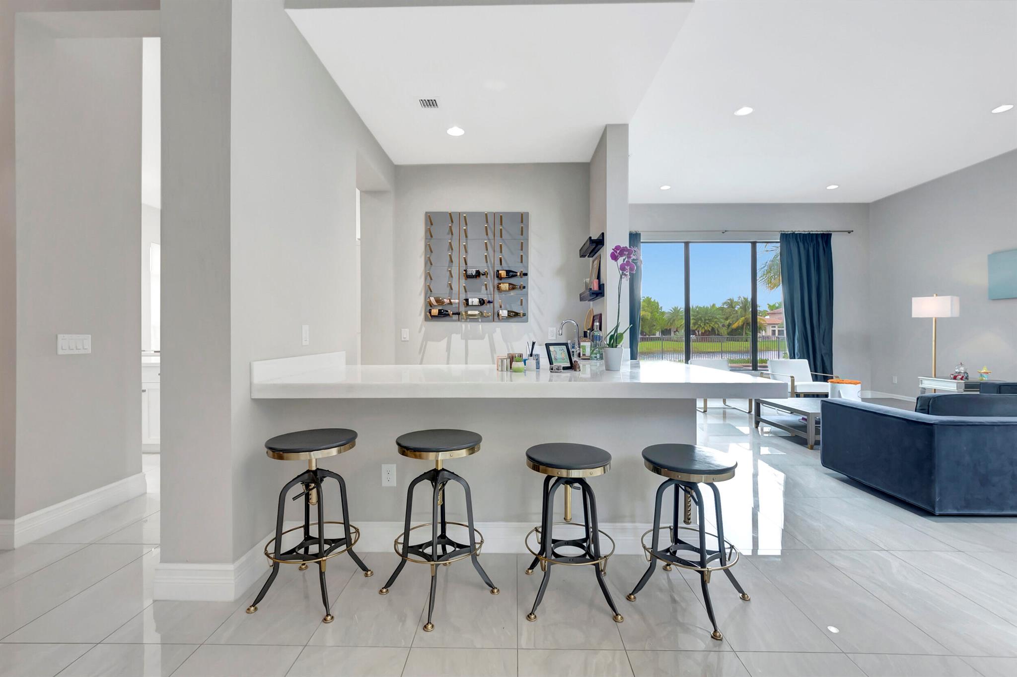 SEVEN BRIDGES - Residential