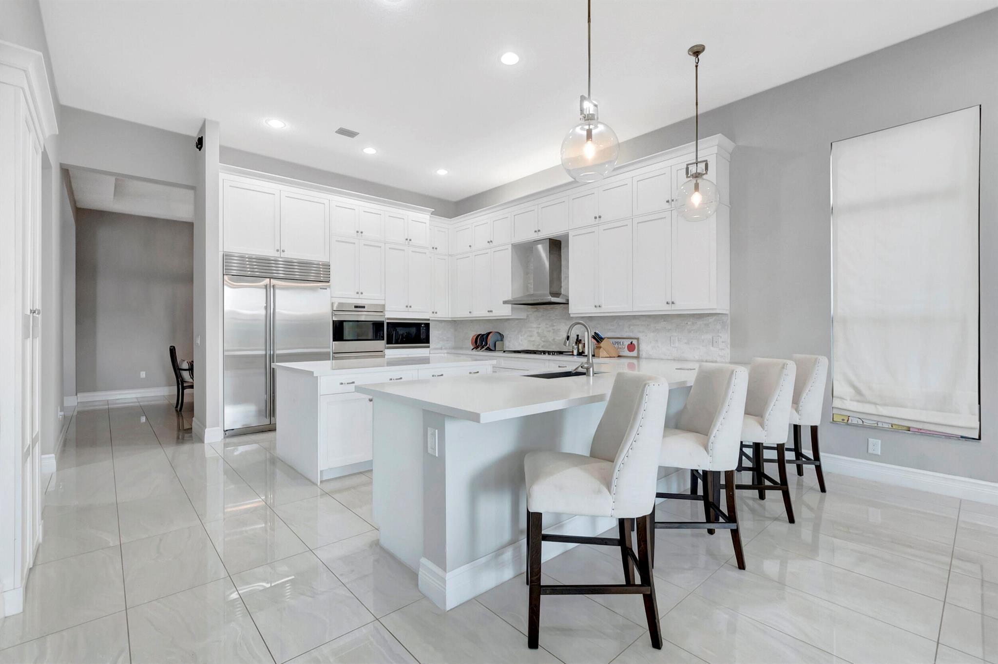 SEVEN BRIDGES - Residential