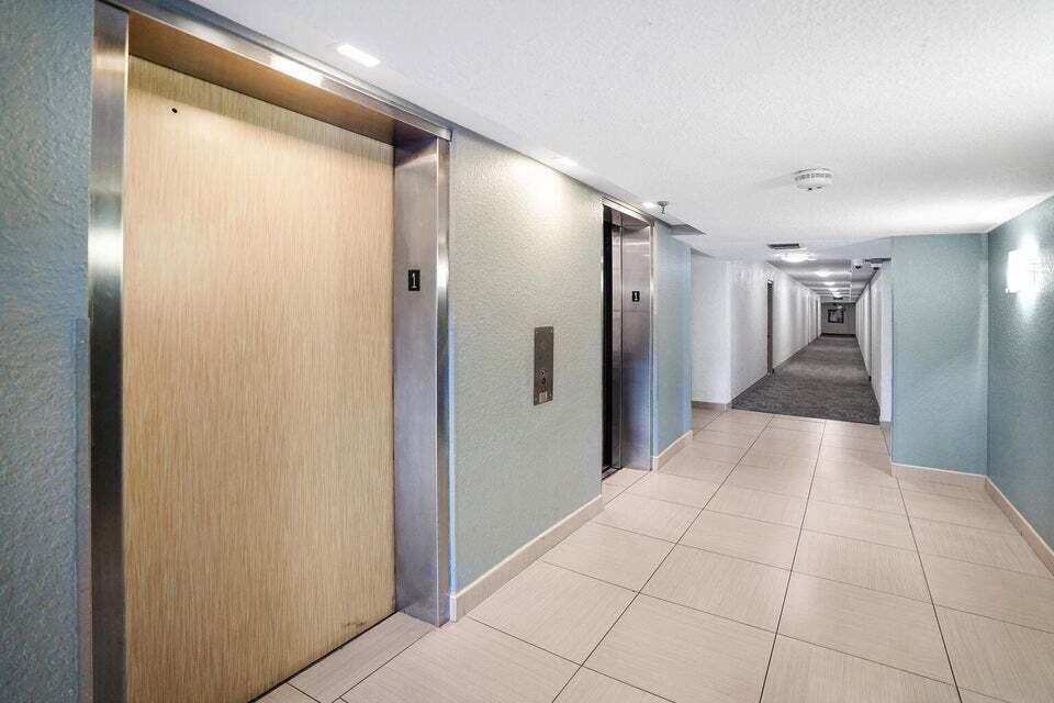 ISLE OF SANDALFOOT CONDO - Residential