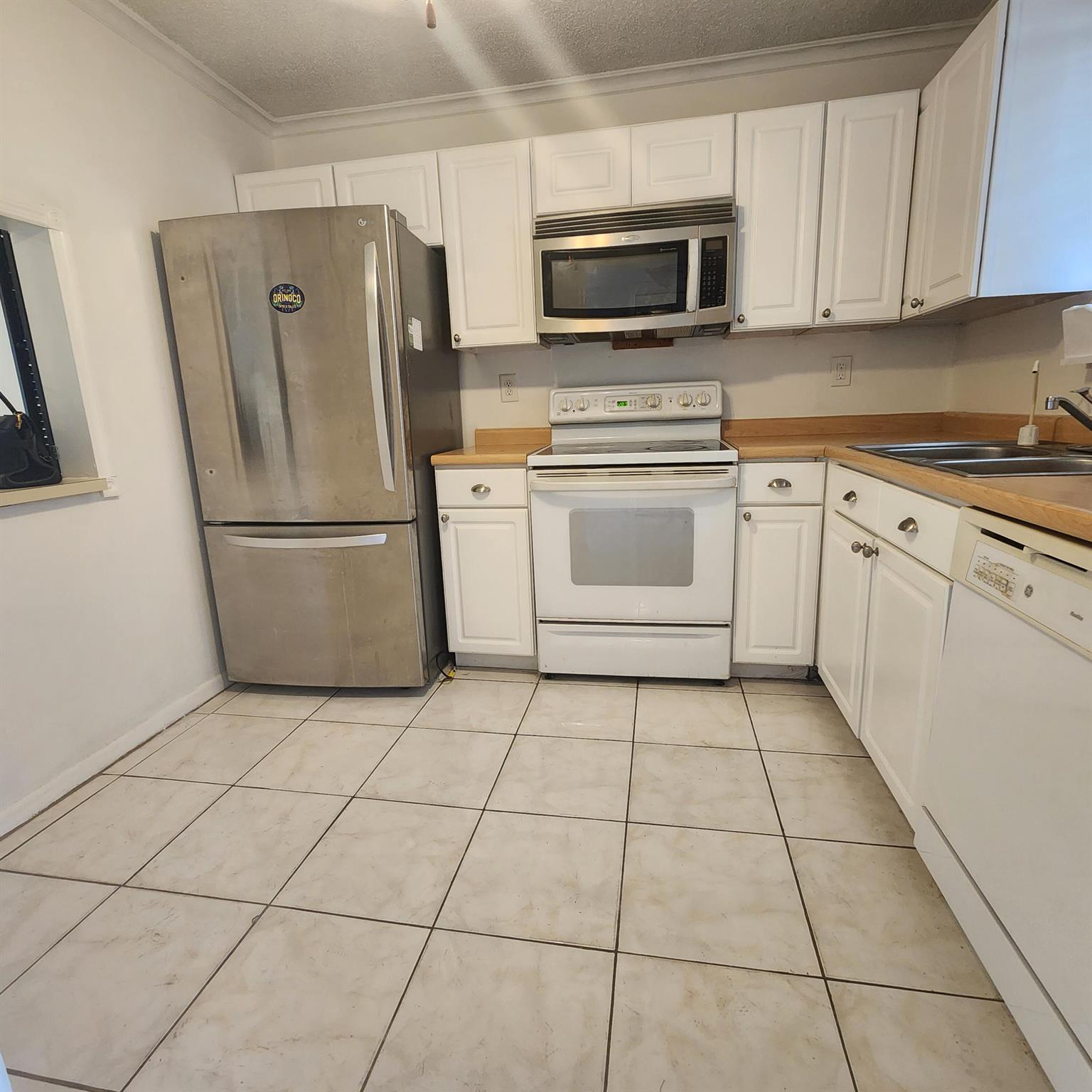 ISLE OF SANDALFOOT CONDO - Residential