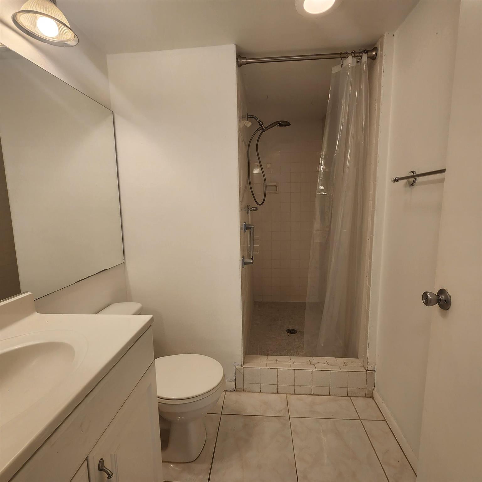 ISLE OF SANDALFOOT CONDO - Residential