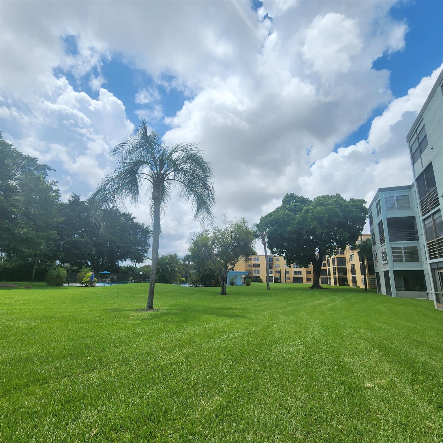 ISLE OF SANDALFOOT CONDO - Residential