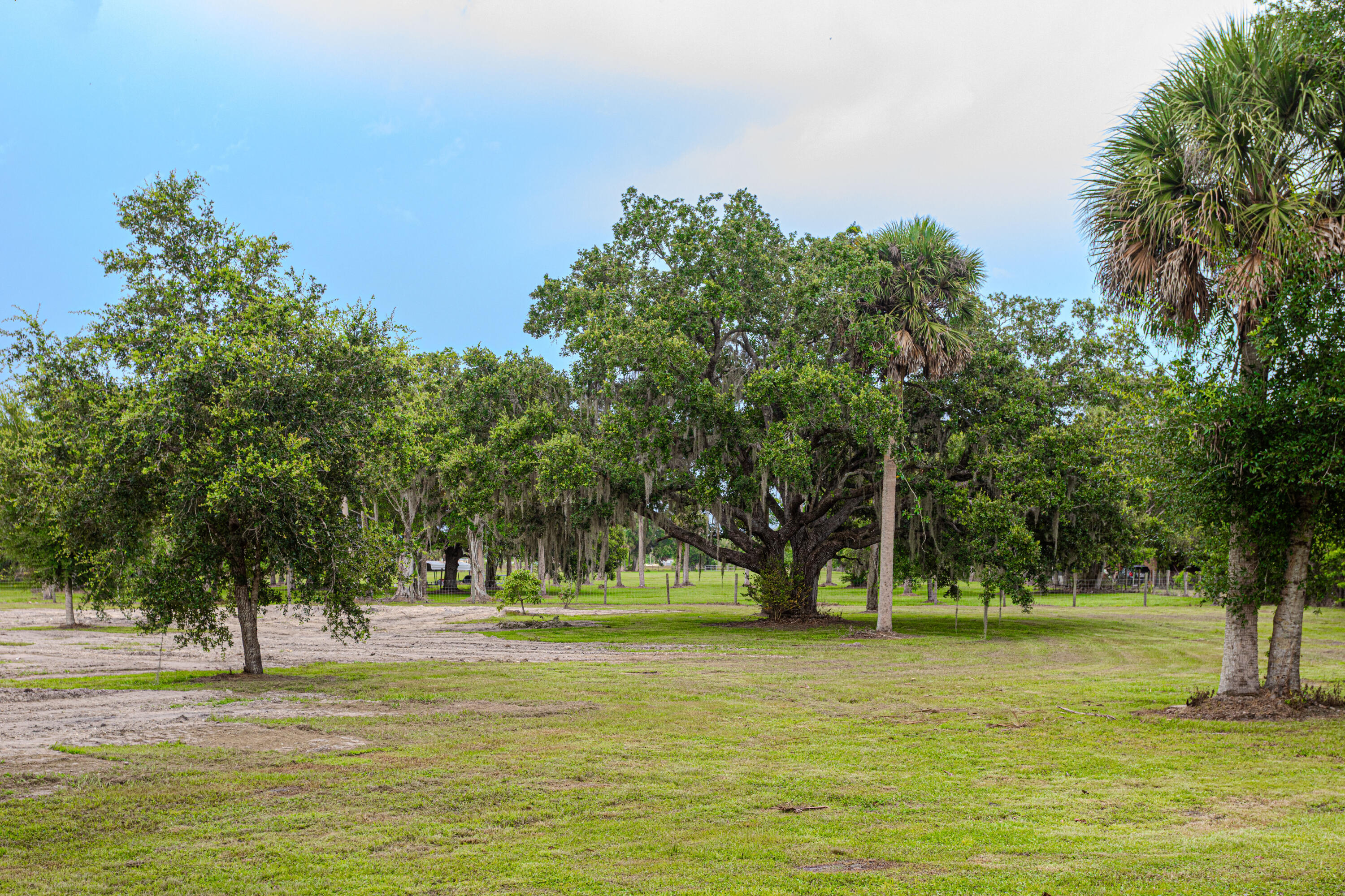 Old lake Lakeport - Land