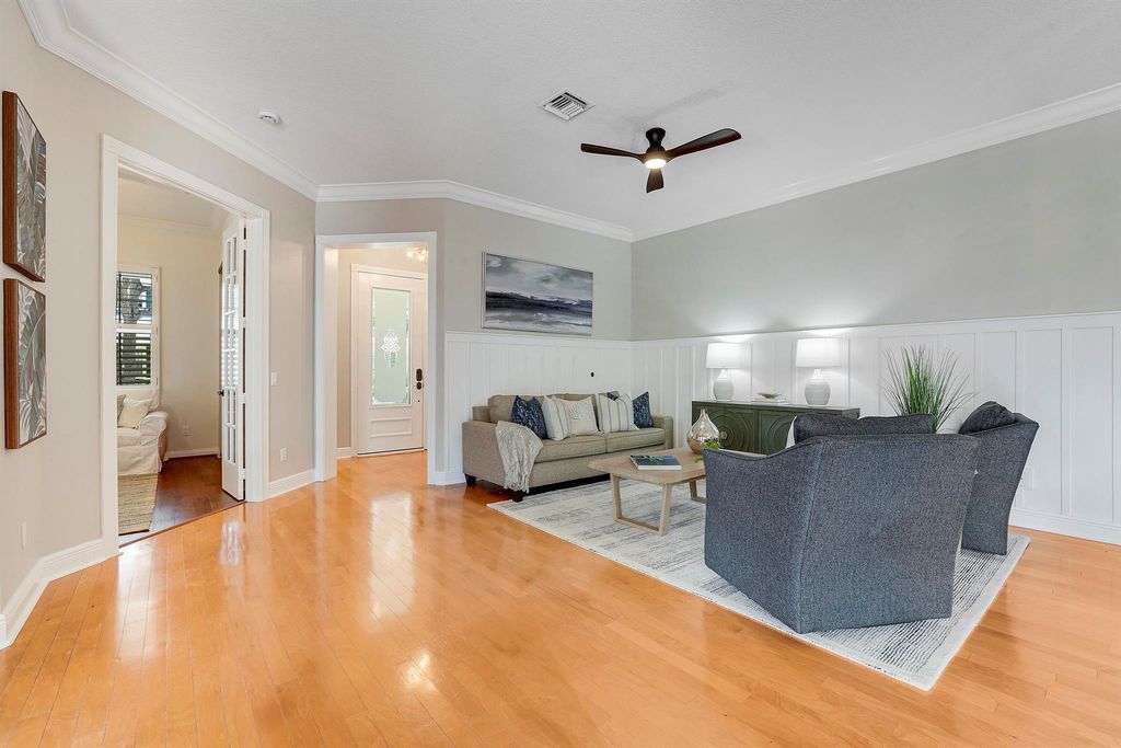 Photo of 247 Sweet Bay Circle, Jupiter, FL 33458 (MLS # R11116328)