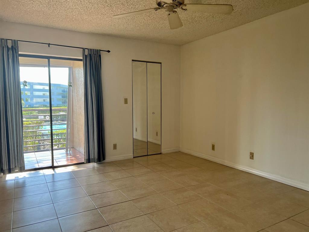POINCIANA LAKES CONDO - Residential Lease