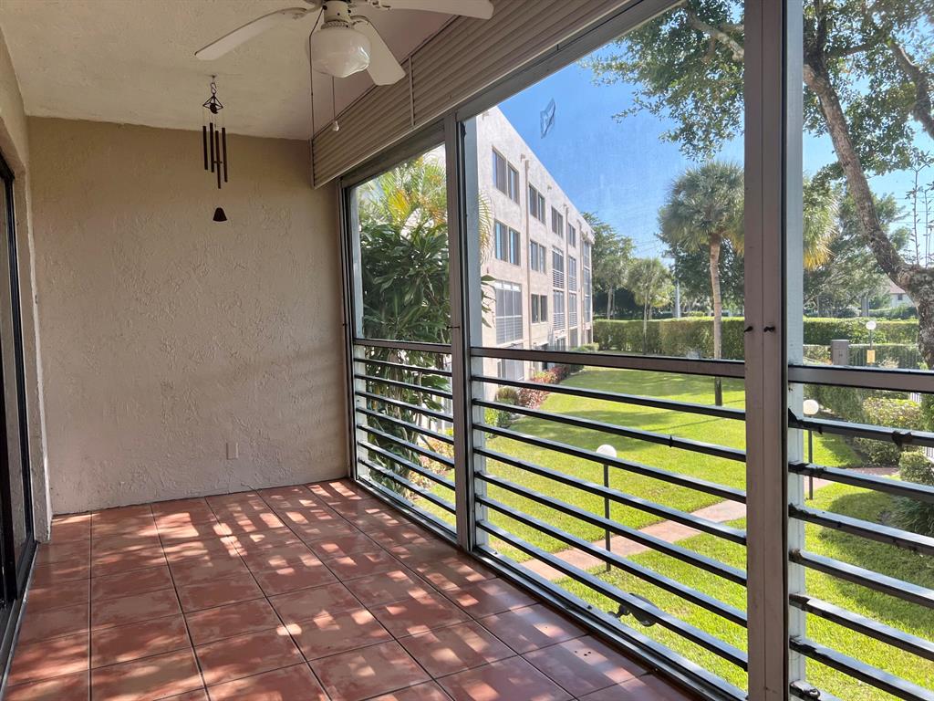 POINCIANA LAKES CONDO - Residential Lease