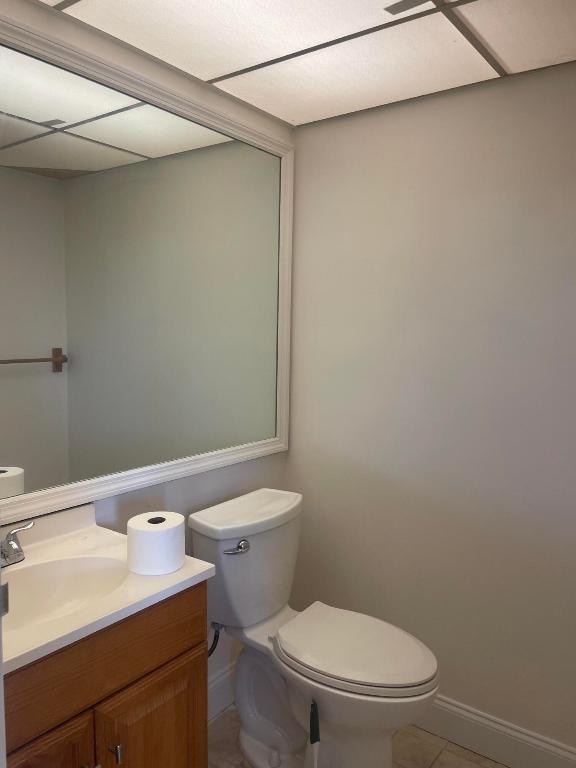 KINGS POINT SAXONY CONDOS - Residential