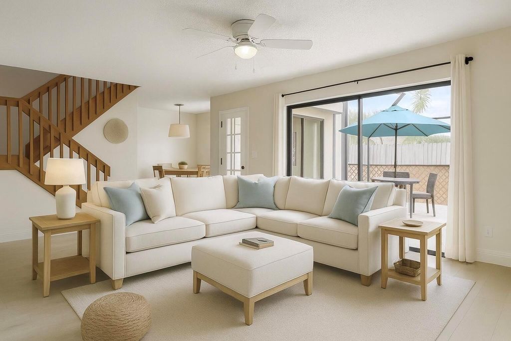 Photo of 465 E Waverly Place #8b, Vero Beach, FL 32960 (MLS # R11124784)