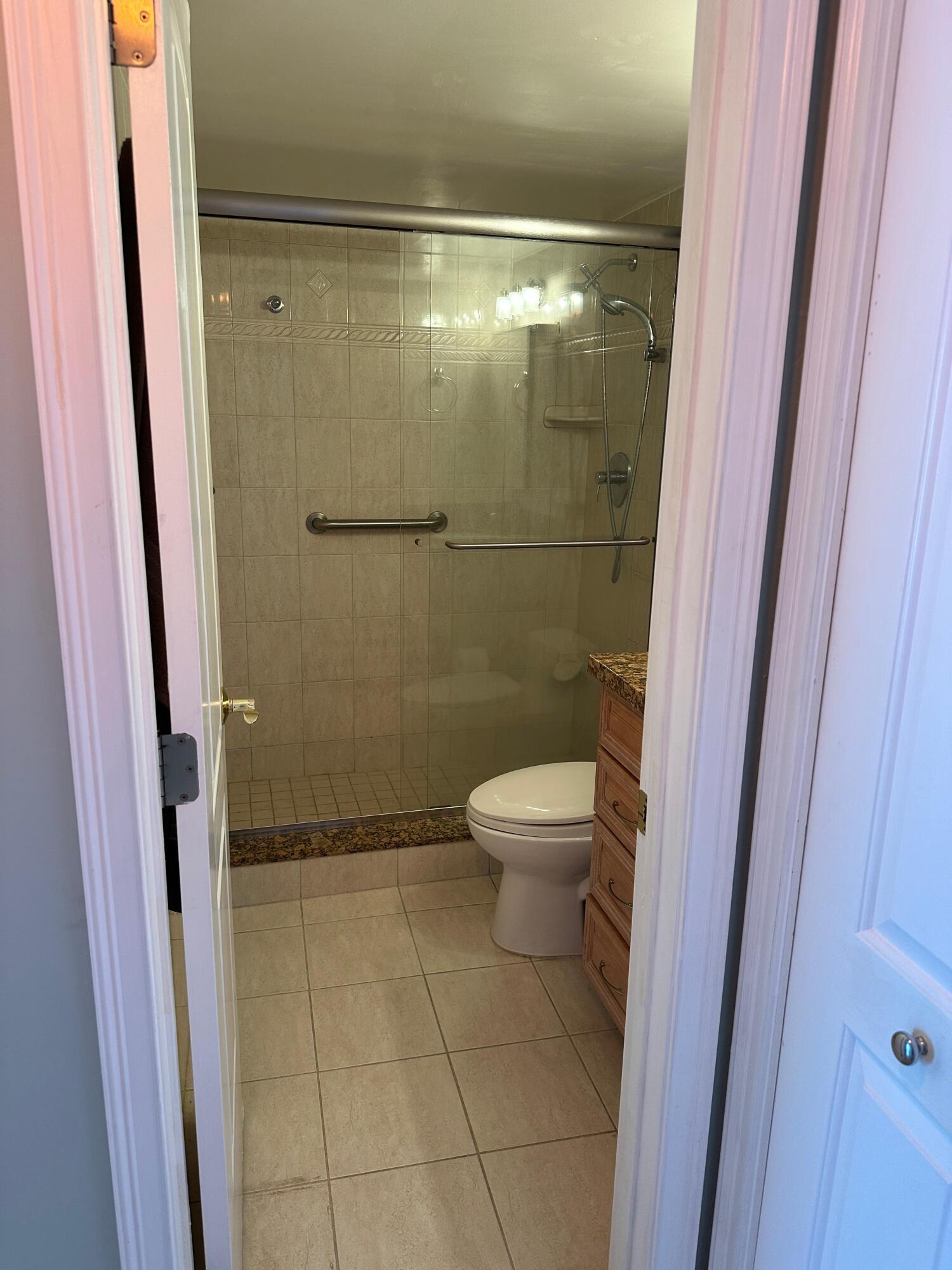 BERMUDA HOUSE CONDOMINIUM - Residential