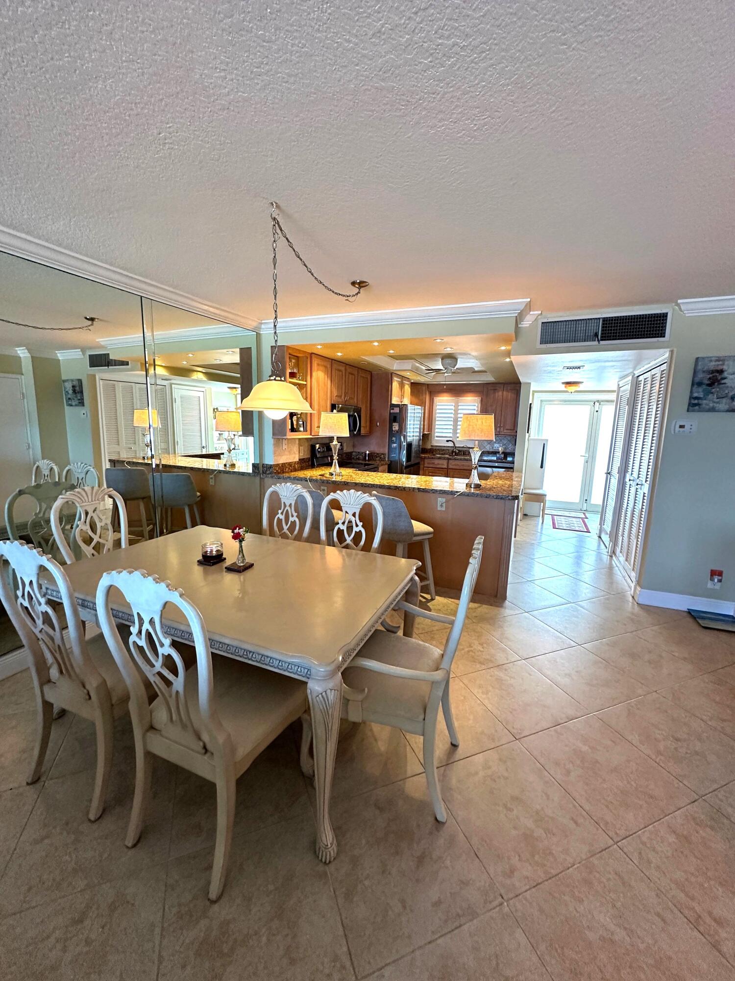 BERMUDA HOUSE CONDOMINIUM - Residential