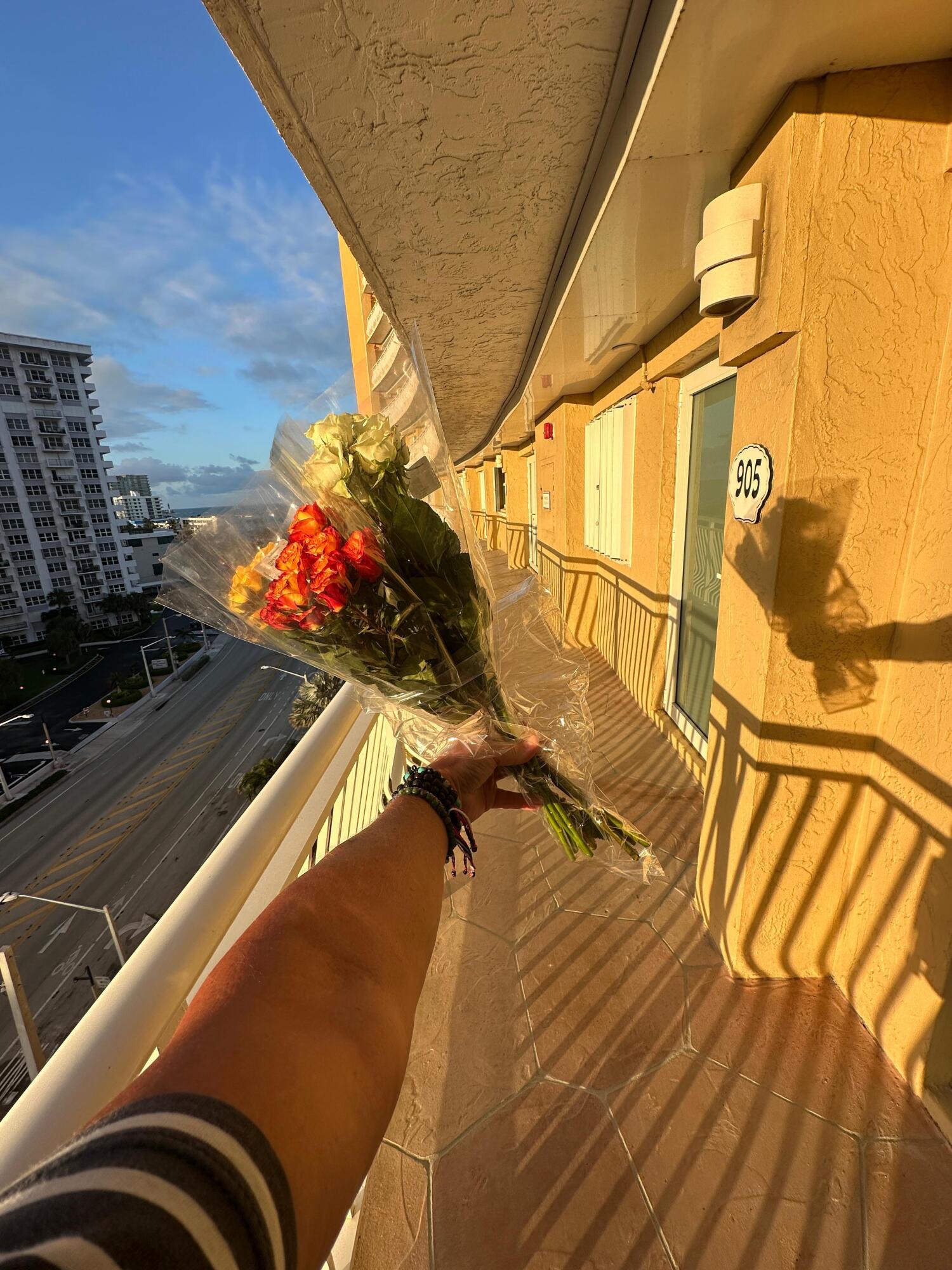 BERMUDA HOUSE CONDOMINIUM - Residential