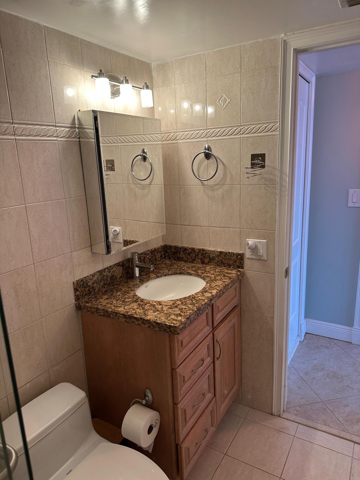 BERMUDA HOUSE CONDOMINIUM - Residential