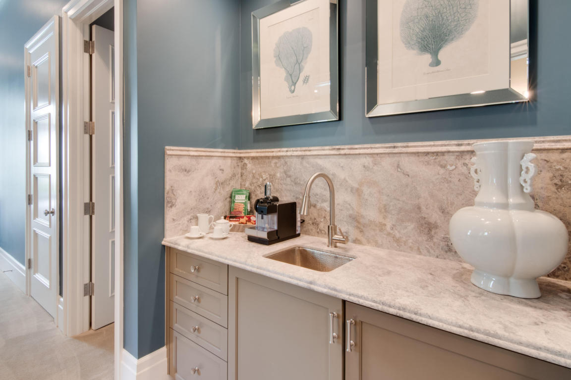 OLD PALM - Residential